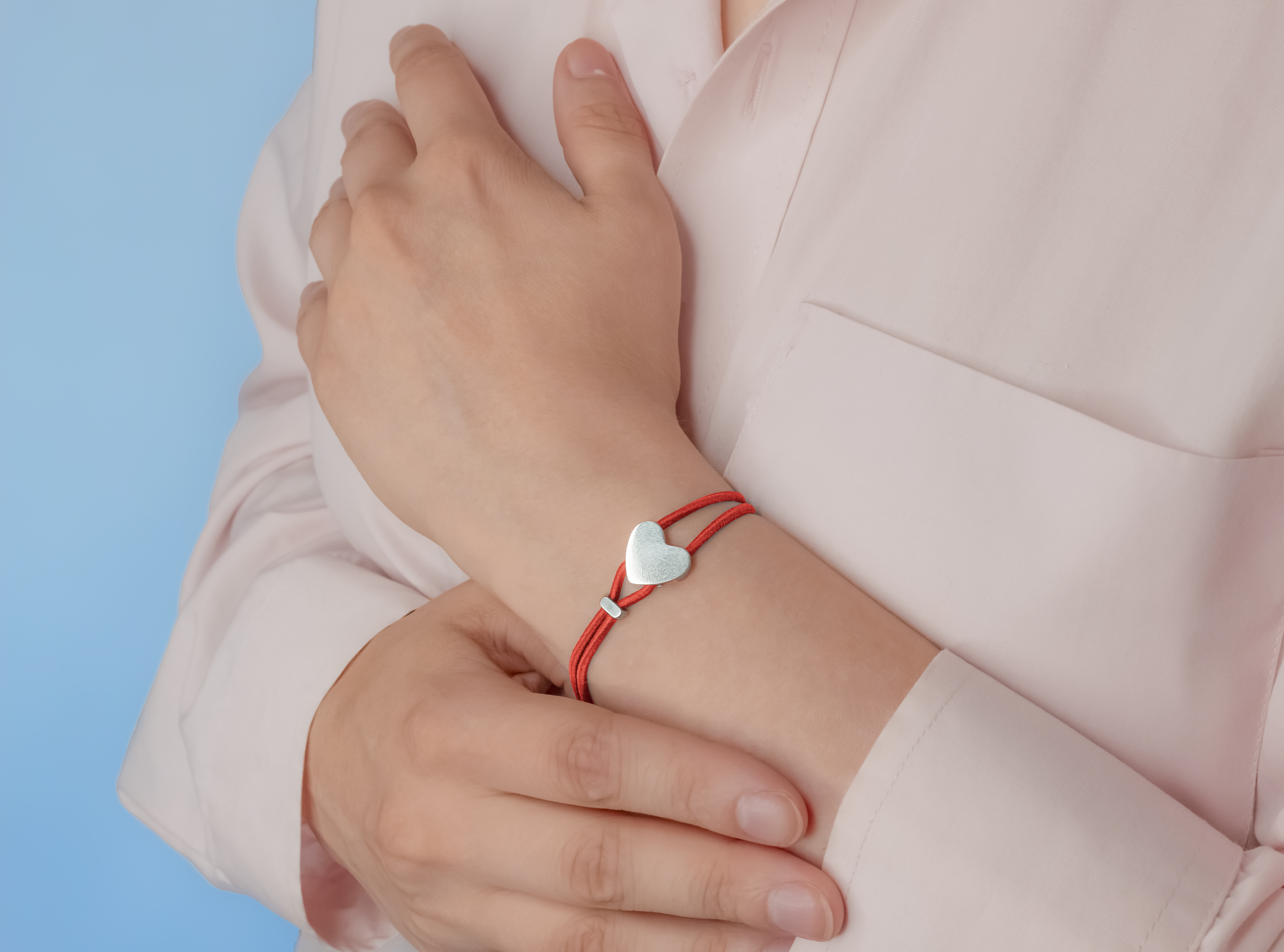 Браслет-шнурок "Сердце"