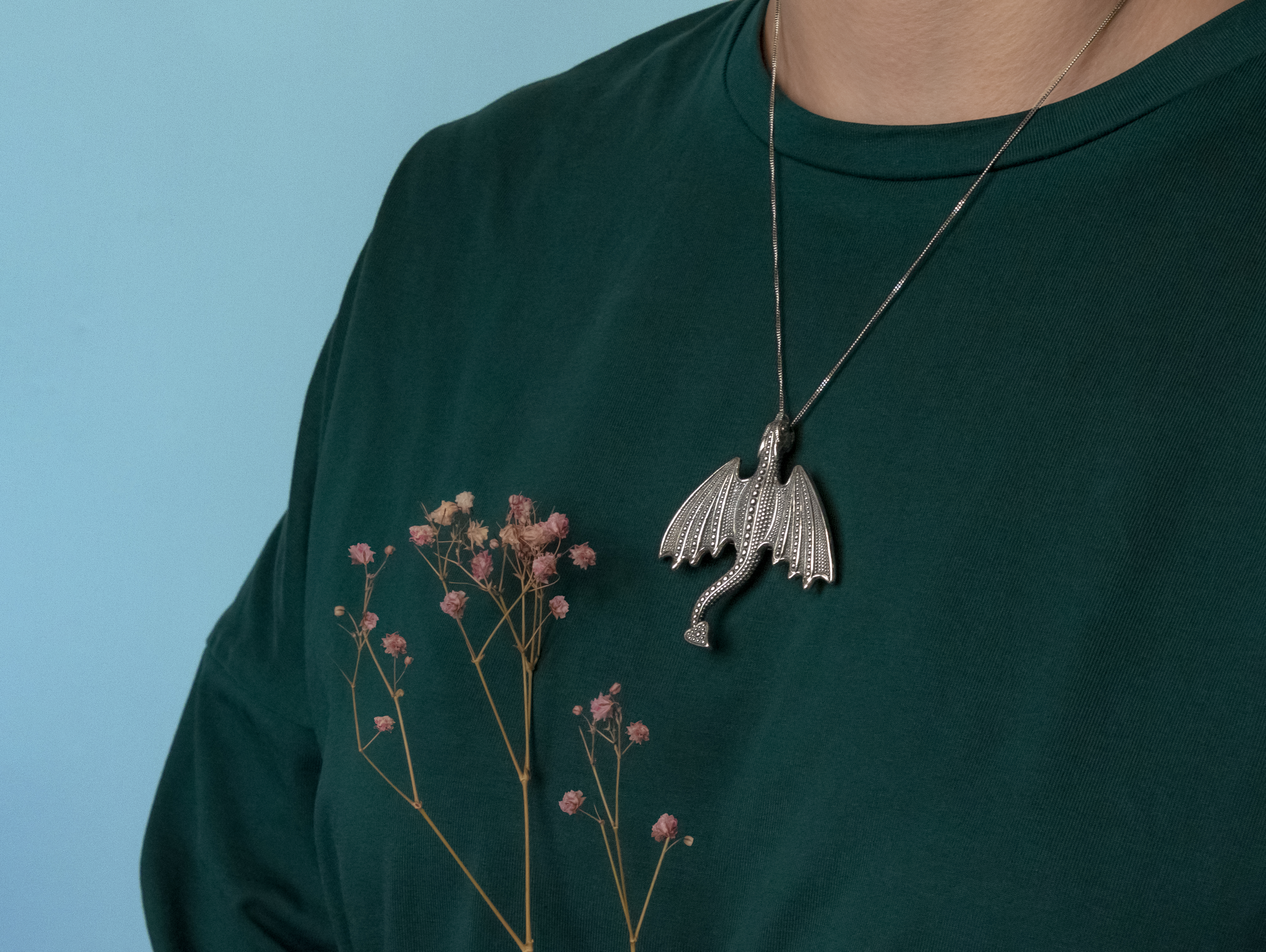 Брошь-подвеска "Летящий дракон"