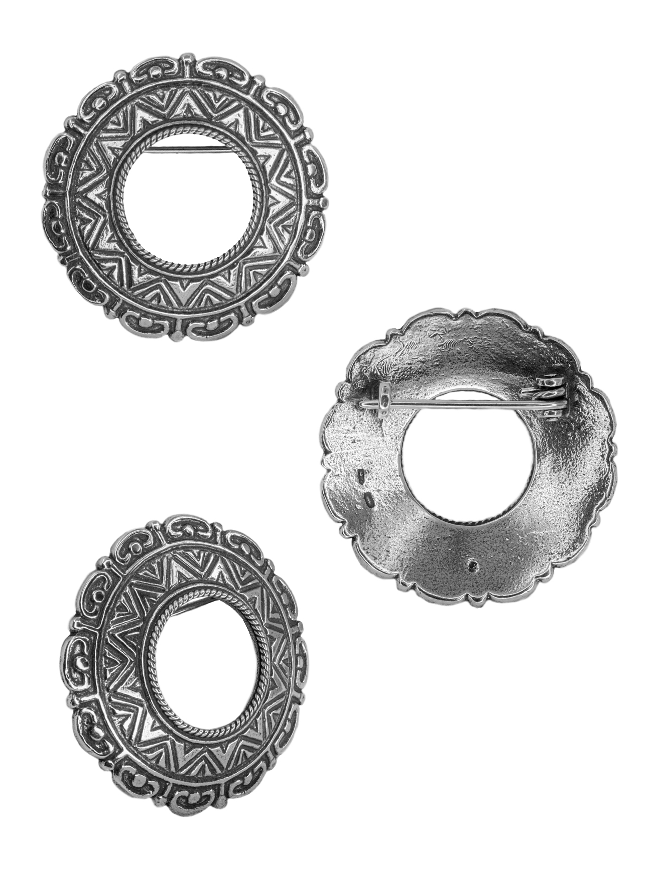 Пластинчатая кольцевидная фибула